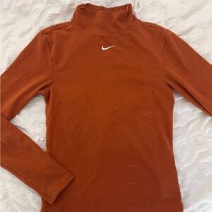 Nike Mock Neck Long Sleeve Shirt